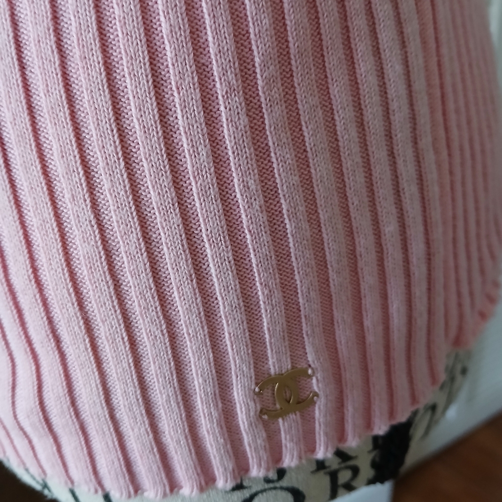 Chanel‎ Pink Rib-Knit Tank Top - Picture 9 of 13